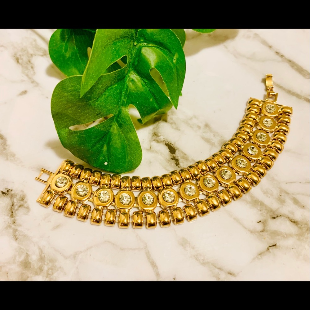 Voguish Bracelet